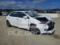2017 Toyota COROLLA фото