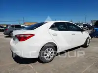 2017 Toyota COROLLA фото