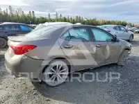 2017 Toyota COROLLA фото
