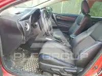 2017 Toyota COROLLA фото