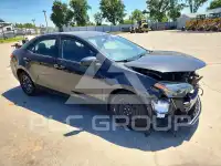 2017 Toyota COROLLA фото