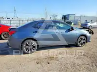 2017 Toyota COROLLA фото