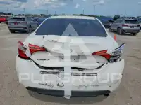 2017 Toyota COROLLA фото