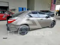 2017 Toyota COROLLA фото