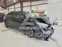2017 Toyota COROLLA фото