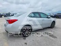 2017 Toyota COROLLA фото