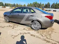 2017 Toyota COROLLA фото