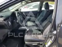 2017 Toyota COROLLA фото