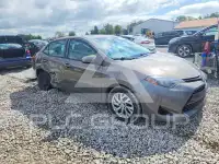 2017 Toyota COROLLA фото
