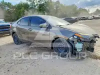 2017 Toyota COROLLA фото