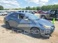2017 Toyota COROLLA фото