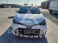 2017 Toyota COROLLA фото