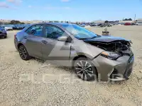 2017 Toyota COROLLA фото