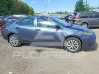 2017 Toyota COROLLA фото