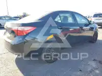 2017 Toyota COROLLA фото