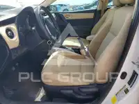 2017 Toyota COROLLA фото
