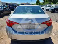 2017 Toyota COROLLA фото