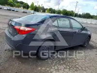 2017 Toyota COROLLA фото
