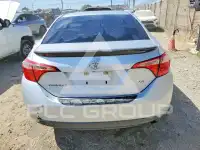 2017 Toyota COROLLA фото
