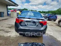 2017 Toyota COROLLA фото