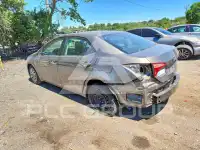 2017 Toyota COROLLA фото