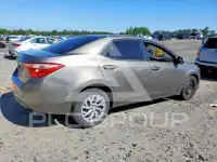2017 Toyota COROLLA фото