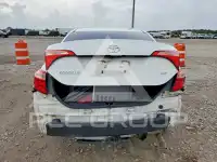 2017 Toyota COROLLA фото