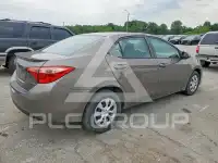 2017 Toyota COROLLA фото
