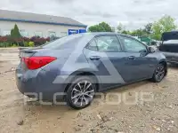 2017 Toyota COROLLA фото