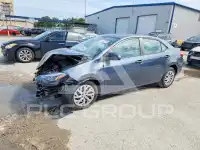 2017 Toyota COROLLA фото