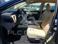 2017 Toyota COROLLA фото