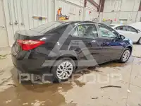 2017 Toyota COROLLA фото