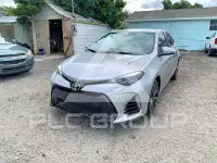 2017 Toyota COROLLA фото