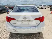 2017 Toyota COROLLA фото