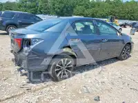 2017 Toyota COROLLA фото