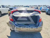 2017 Toyota COROLLA фото