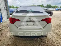 2017 Toyota COROLLA фото