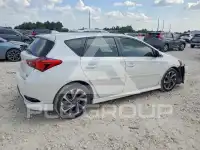 2017 Toyota COROLLA фото