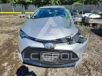 2017 Toyota COROLLA фото
