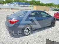 2017 Toyota COROLLA фото