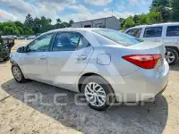 2017 Toyota COROLLA фото