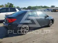 2017 Toyota COROLLA фото