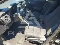 2017 Toyota COROLLA фото