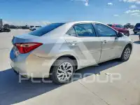 2017 Toyota COROLLA фото