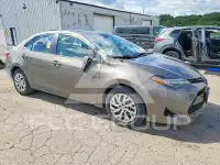 2017 Toyota COROLLA фото
