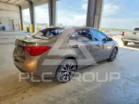 2017 Toyota COROLLA фото