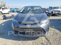 2017 Toyota COROLLA фото