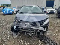 2017 Toyota COROLLA фото