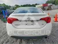2017 Toyota COROLLA фото