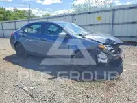 2017 Toyota COROLLA фото